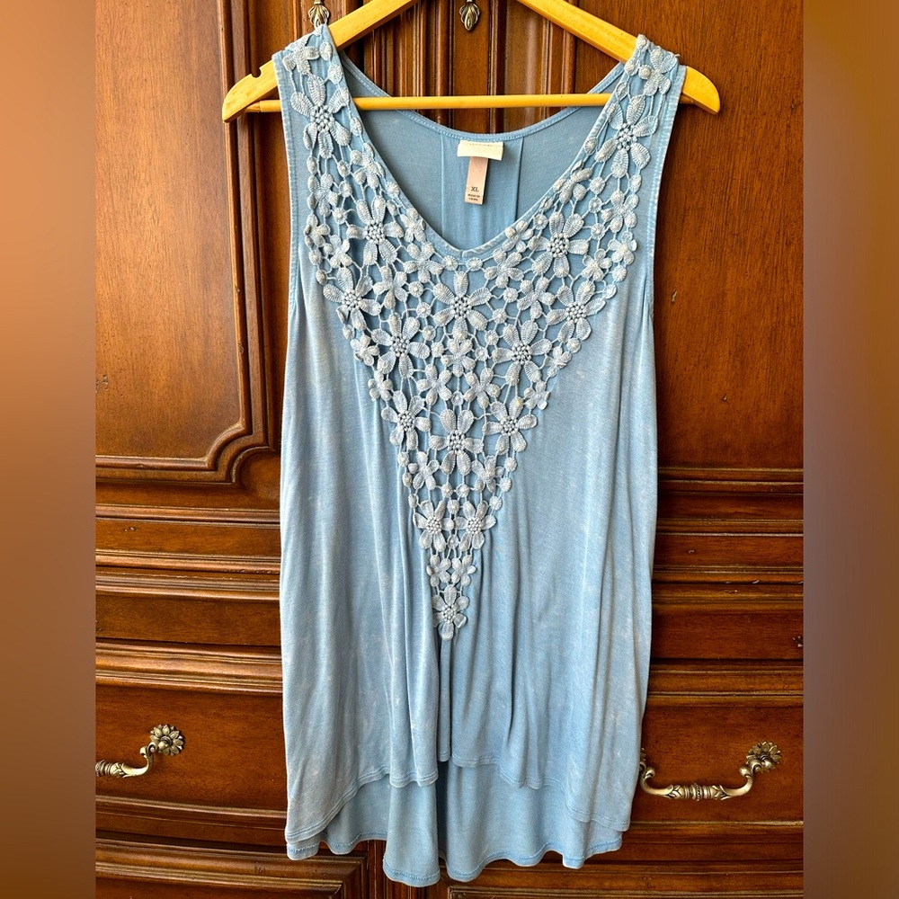 Knox Rose sleeveless top with detail